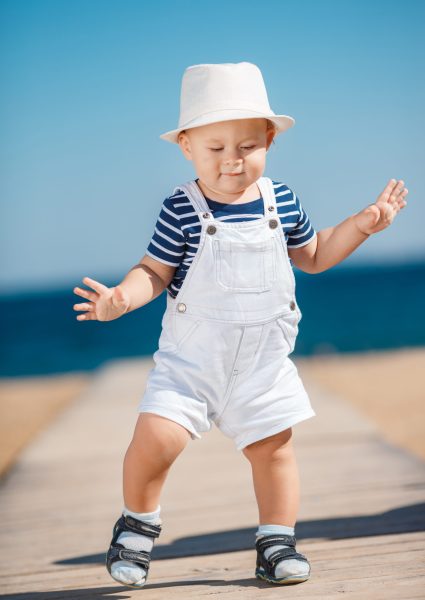 cute-little-boy-beach